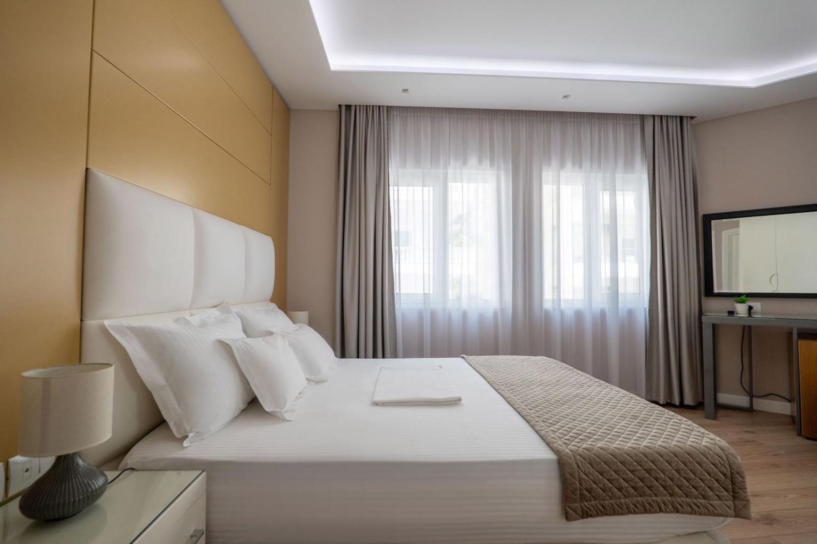 Ami Mar Hotel Саранда Экстерьер фото